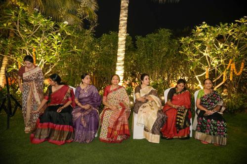 kutumbame-srirama-raksha-013