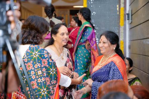 manishi-marachina-margam-010