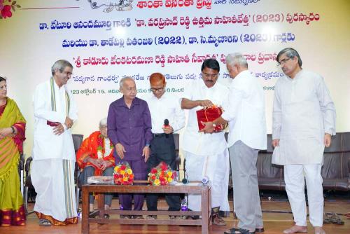 vara-prasad-reddy-uttama-2023-191